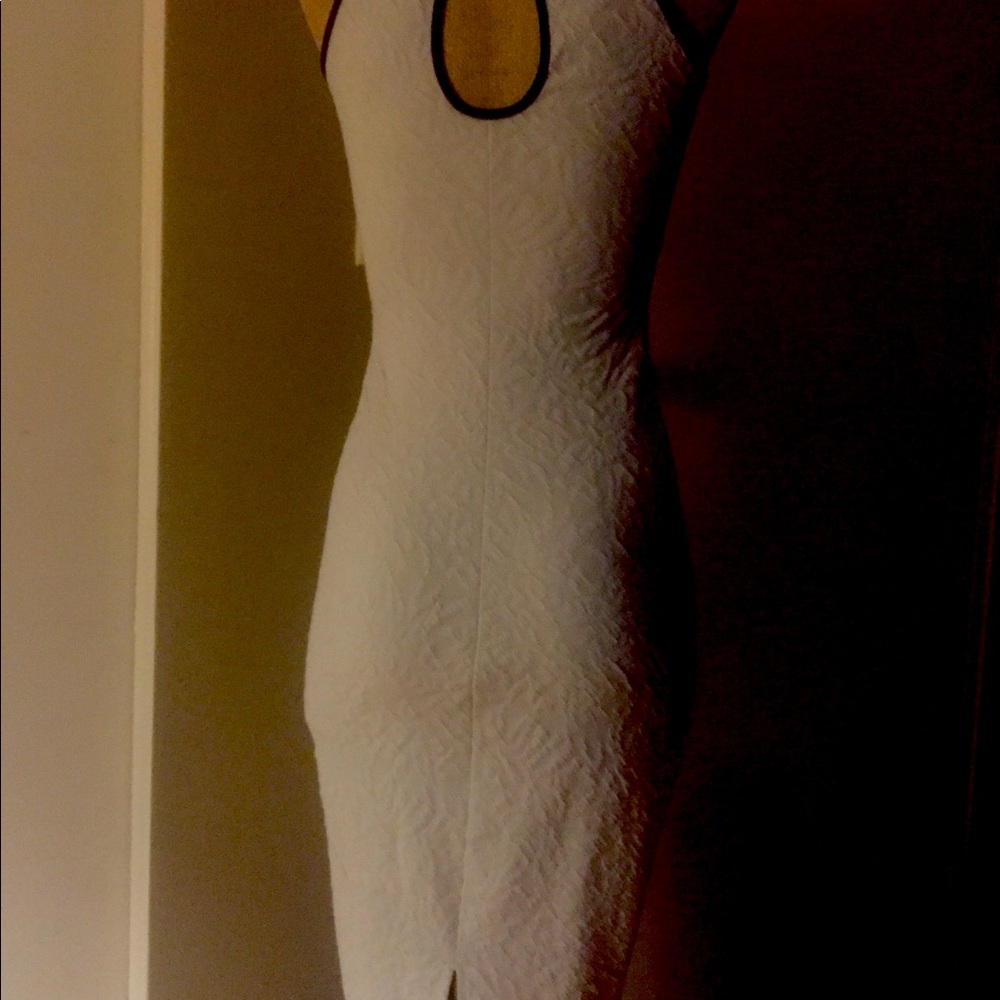 Material Girl | Sleeveless | Long White Midi Dress
